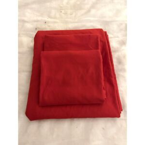 PeachSkinSheets Full Flat Sheet + 2 Pillowcases – Red – Gently Used